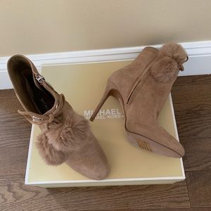 Beige suede boots